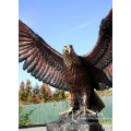 Garten Dekoration Tier Skulptur Bronze Casting Giant Eagle Statue für Heißer Verkauf